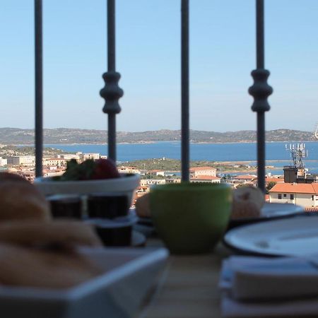 B&B U Punenti La Maddalena  Exteriör bild