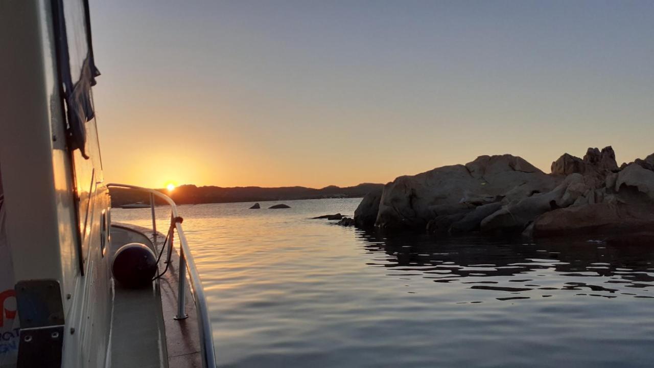 B&B U Punenti La Maddalena  Exteriör bild