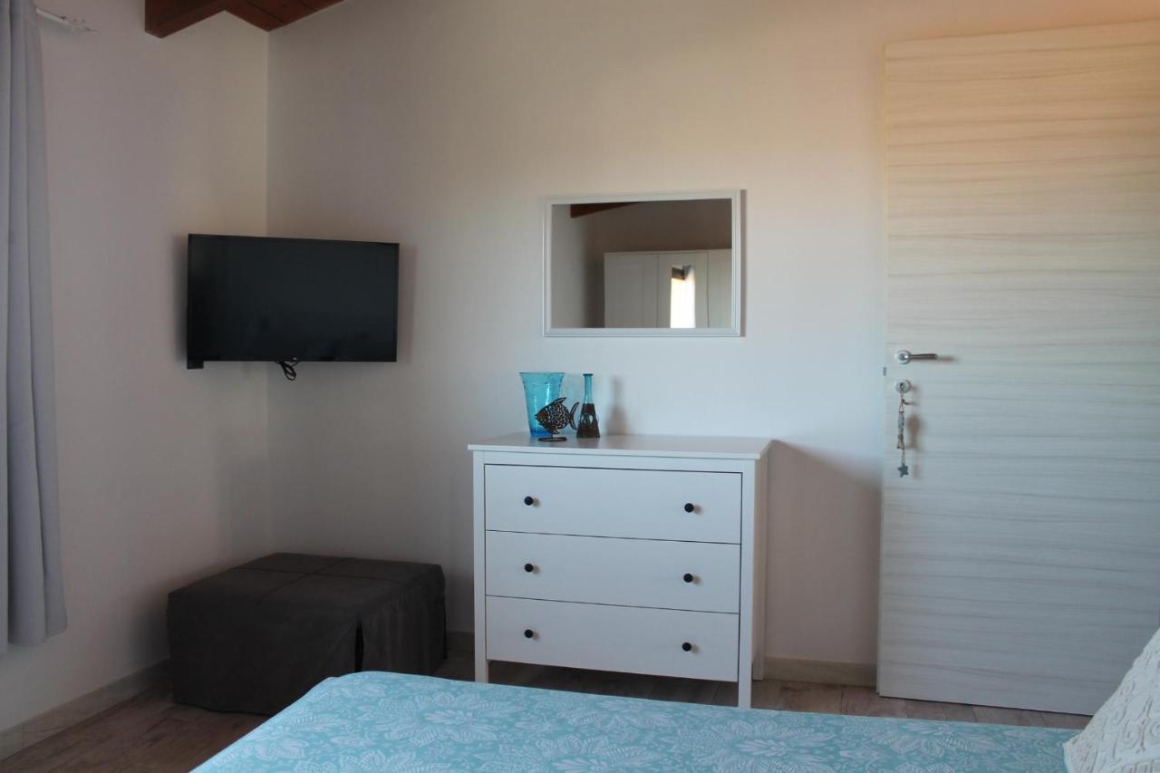 B&B U Punenti La Maddalena  Exteriör bild