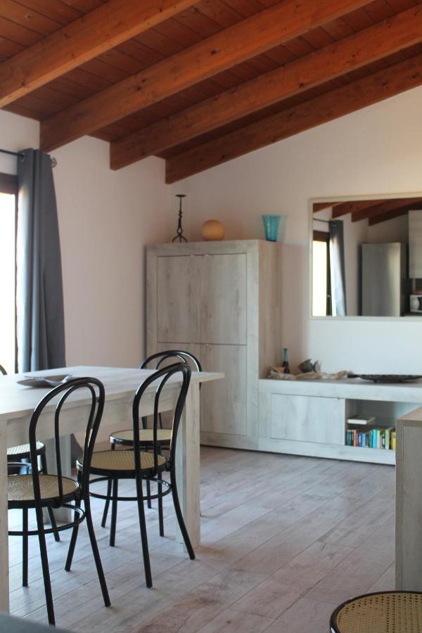 B&B U Punenti La Maddalena  Exteriör bild